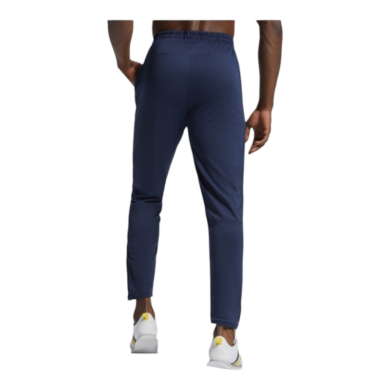 Ref. 0521 - Neapolis - Calça comprida de corte tipo "cigarro" para treino.