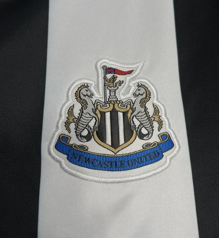 Newcastle - Camisola Principal 24/25