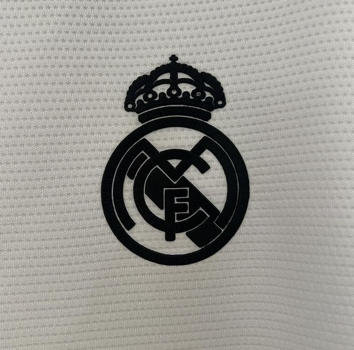 Real Madrid - Camisola Especial 24/25