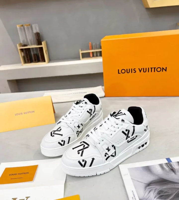 Louis Vuitton Trainer Sneaker